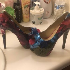 Beautiful Flower Heels…..